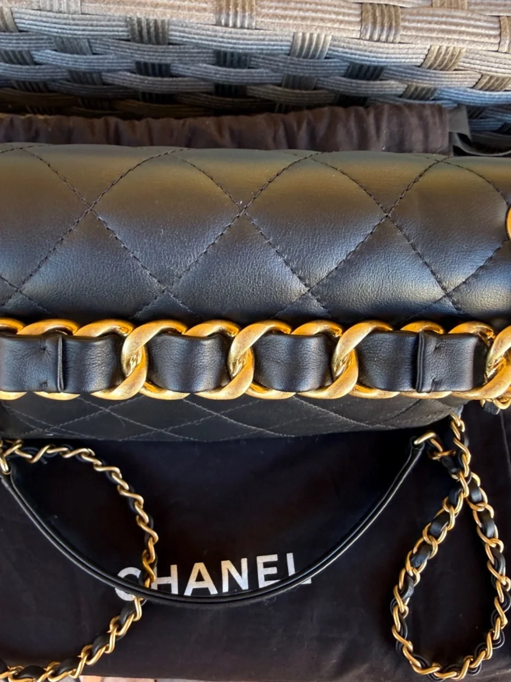 Chanel lambskin Quilted small chain flap